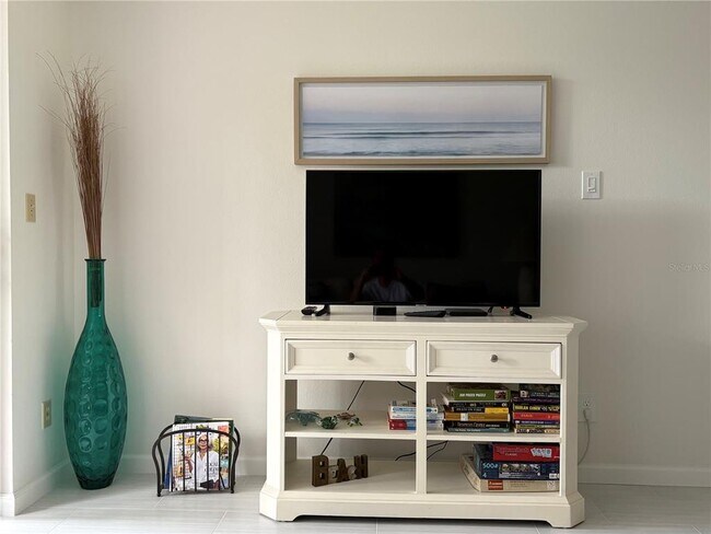 Building Photo - 618 Bayport Wy