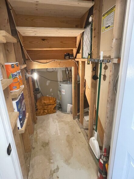 Building Photo - 18207 Leman Lake Dr
