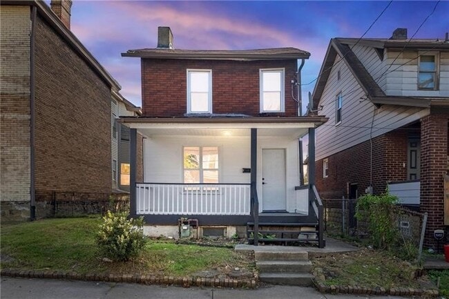 Primary Photo - 7526 Dickson St