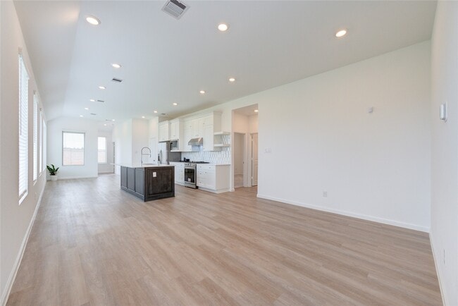 Building Photo - 27006 Coco Flower Ln