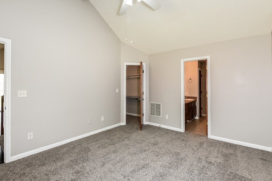 Building Photo - 2085 Corners Circle Trce