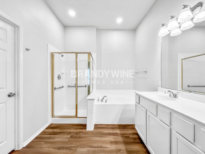 Building Photo - 3318 Lochwood Dr