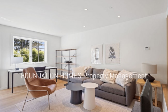 Building Photo - Stunning, Newly constructed, Modern 1BD/1BA ADU, Fully Furnished, Yard. -FOUNDATION-