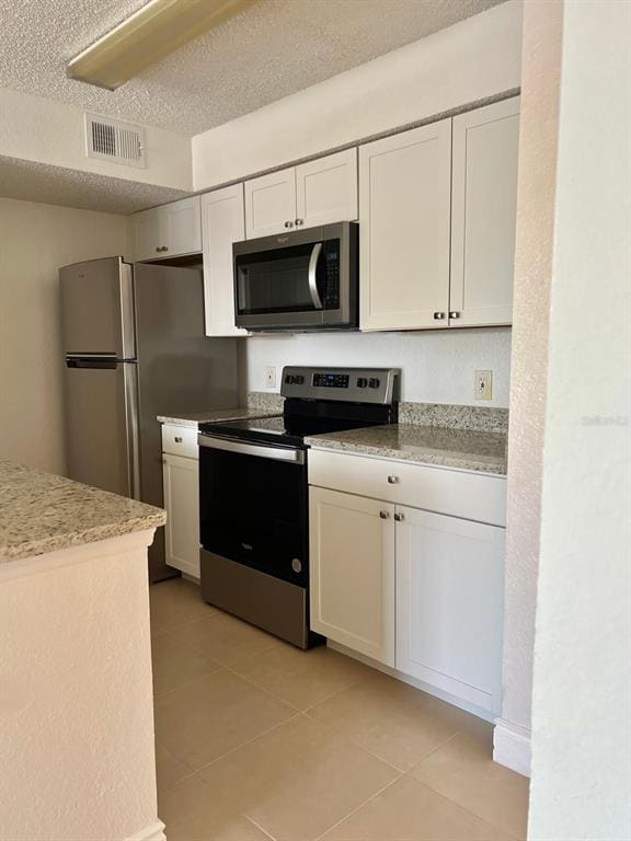 Building Photo - 2218 Grand Cayman Ct