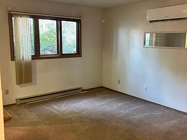 Building Photo - 4734 Trevor Cir