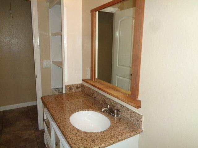 Building Photo - 3012 Barksdale Dr