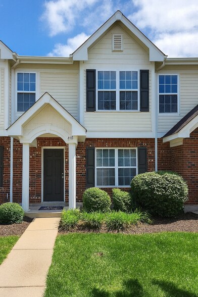 Building Photo - 419 Wild Oak Dr