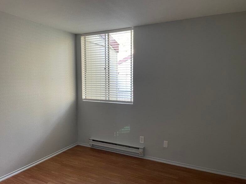 Building Photo - 1333 N Camino Alto