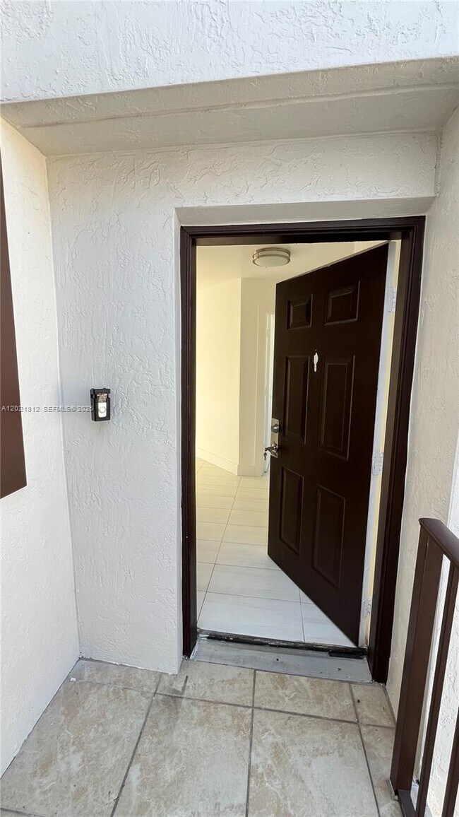 Building Photo - 1132 NW 125th Path