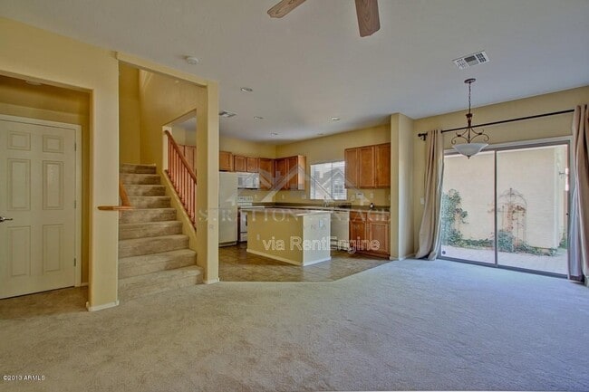 Building Photo - 4725 E Olney Ave