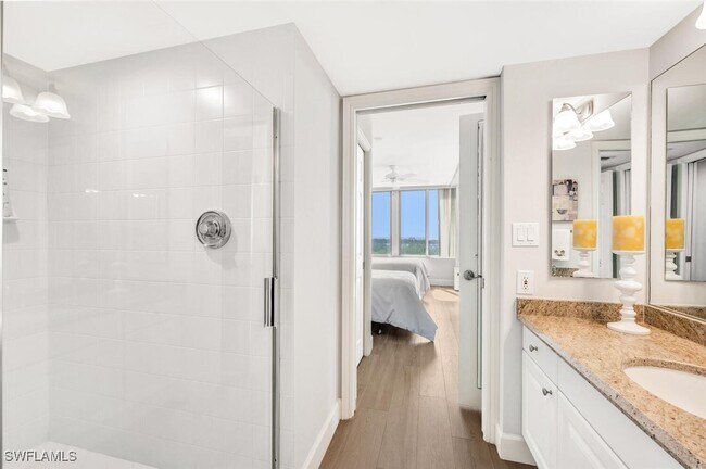 Building Photo - 6849 Grenadier Blvd