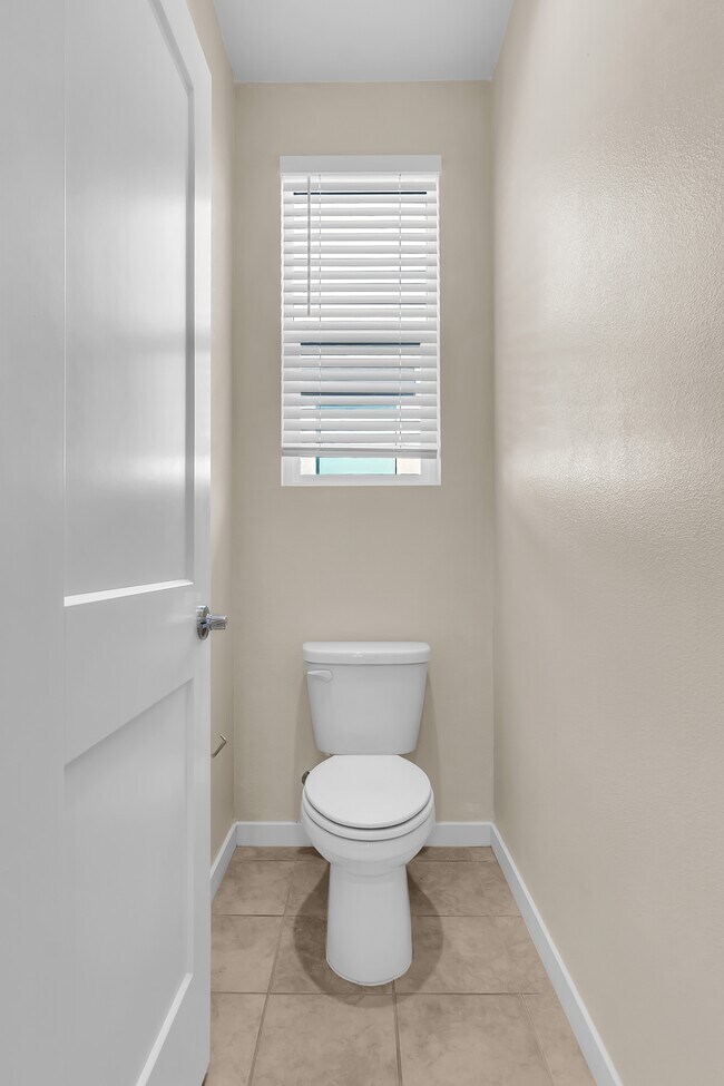 Building Photo - 131 Fable