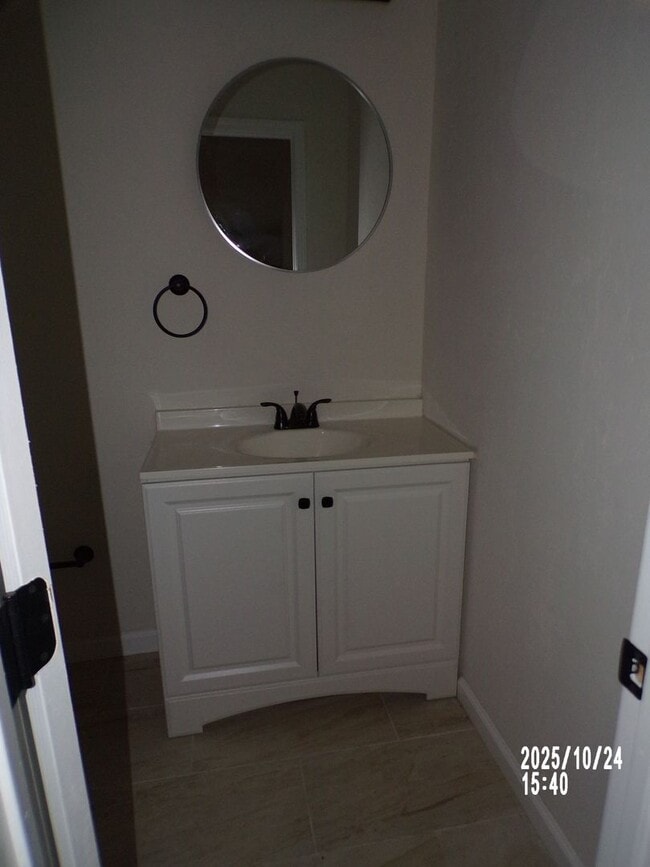 Building Photo - Fantastic redo