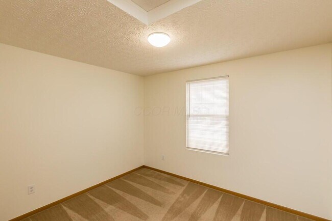 Building Photo - 5975 Pennington Creek Dr