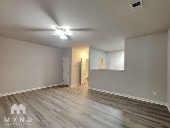 Building Photo - 2650 Parrish Ct