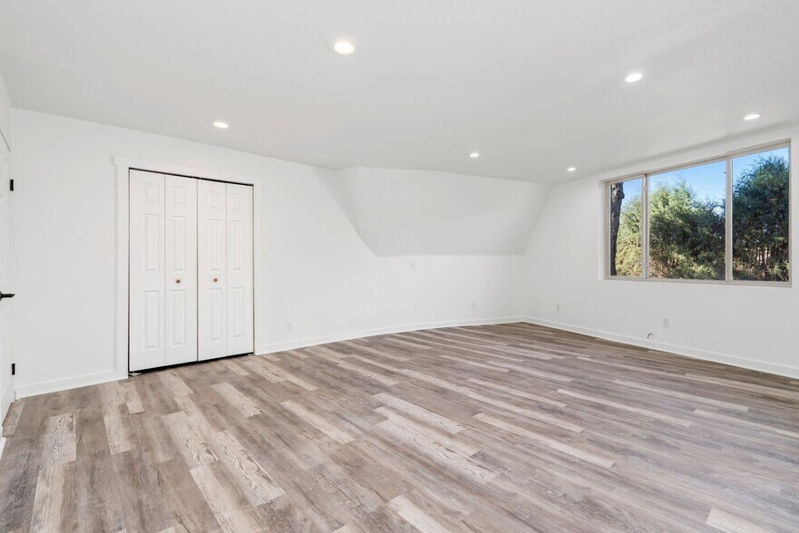 Building Photo - 8402 Dome Ct