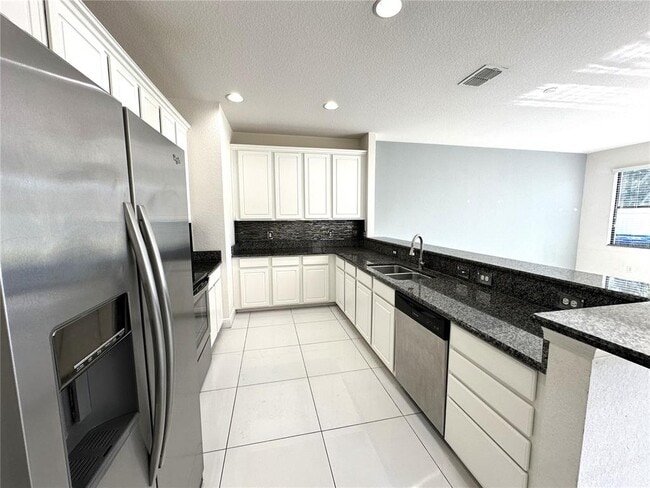 Building Photo - 8474 Kelsall Dr