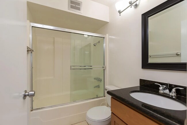 Building Photo - Dual-Master Condo Near the Beach w/ Firewo...