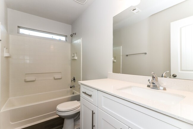 Building Photo - 12617 Rio Lindo St