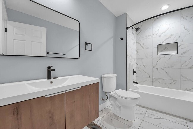 Building Photo - 1157 Atcheson St