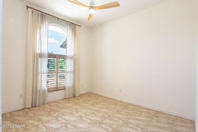 Building Photo - 142 Heron Dunes Dr