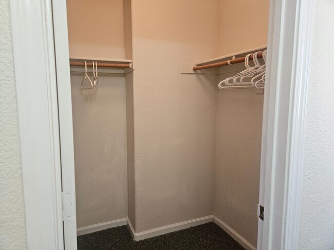 Building Photo - 16172 W Botelho Ave