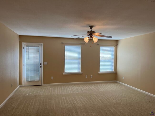 Building Photo - 120 Magnum Way