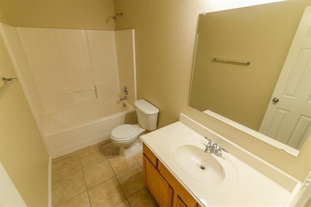 Building Photo - 503 Chestnut Trail