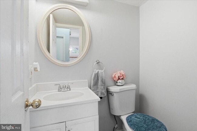 Building Photo - 459 Virginia Ave