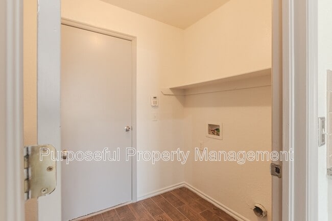 Building Photo - 16416 Oconee Creek Dr