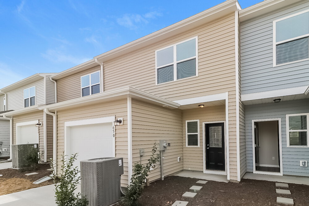 Building Photo - 650 Wendell Falls Pkwy