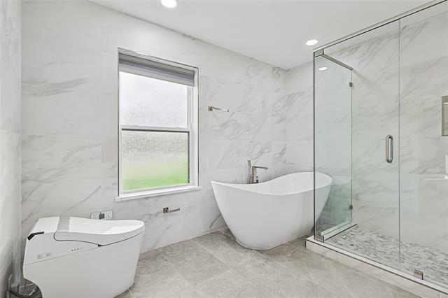 Building Photo - 12417 Quincy Ln