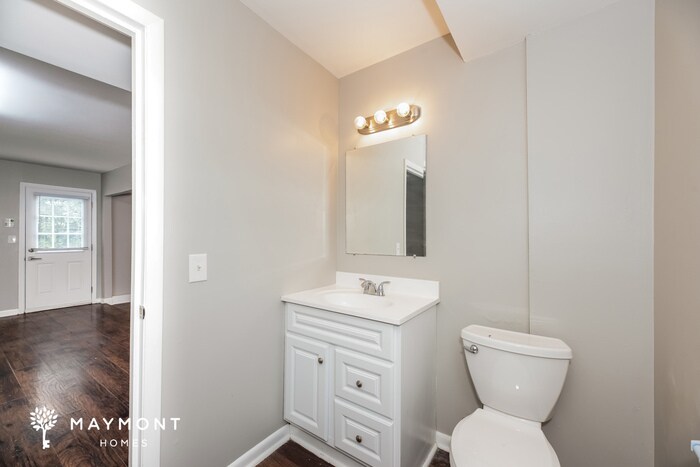 Building Photo - 324 Eulala Cir