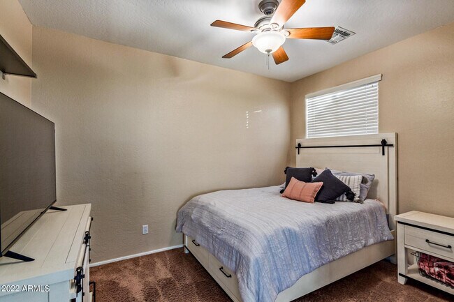 Building Photo - 6551 S 4 Peaks Pl