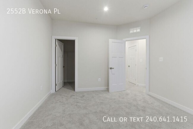 Building Photo - 2552B Verona Pl-