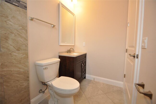 Building Photo - 226 Coral Reef Ct N