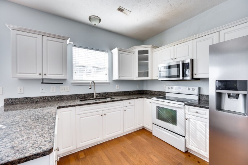 Building Photo - 756 Spence Enclave Ln