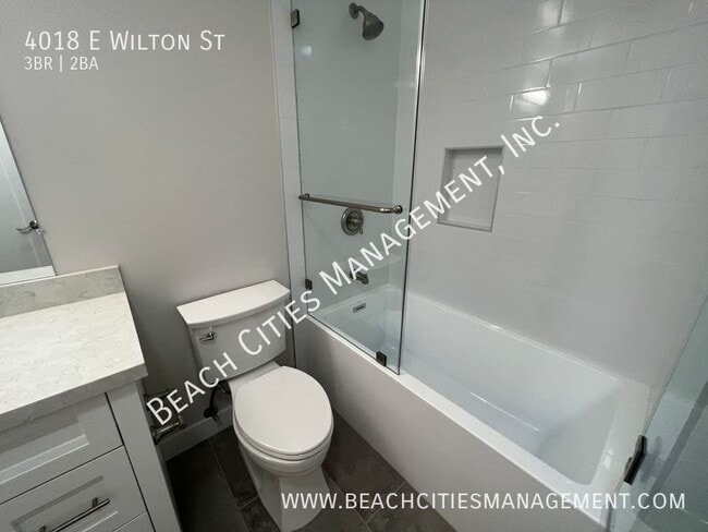 Building Photo - 4018 E Wilton St