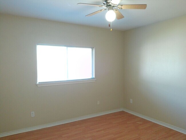 Building Photo - 610 Kaipo Dr