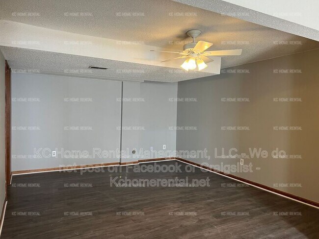 Building Photo - 8002 NW 79th Pl