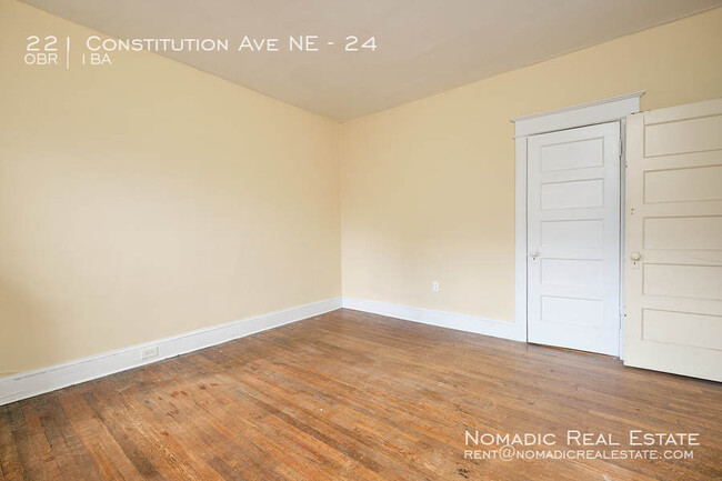 Building Photo - One-bedroom, one-bathroom apartment in con...