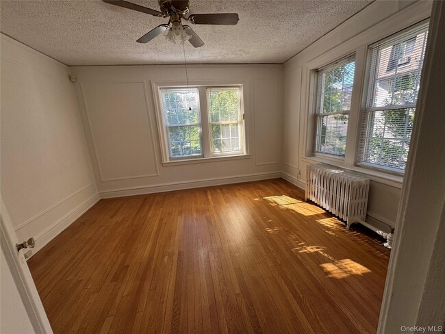 Building Photo - 85 N Broadway