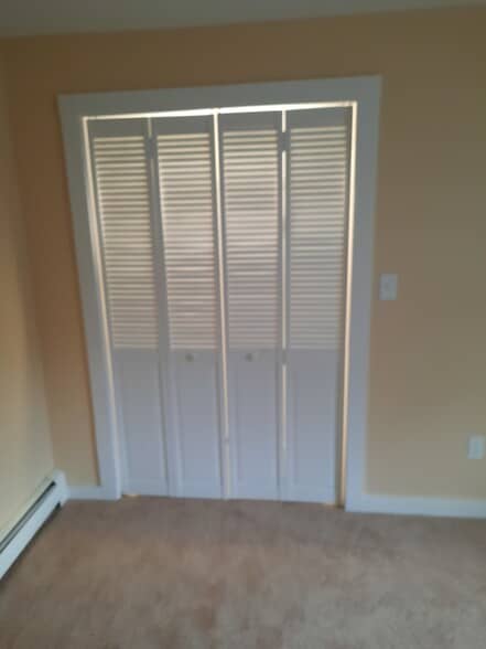 double bedroom closet - 86 Forest St