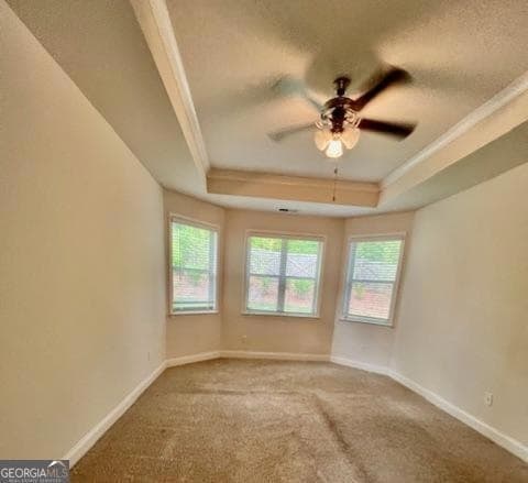 Building Photo - 600 Rosehill Ln SW