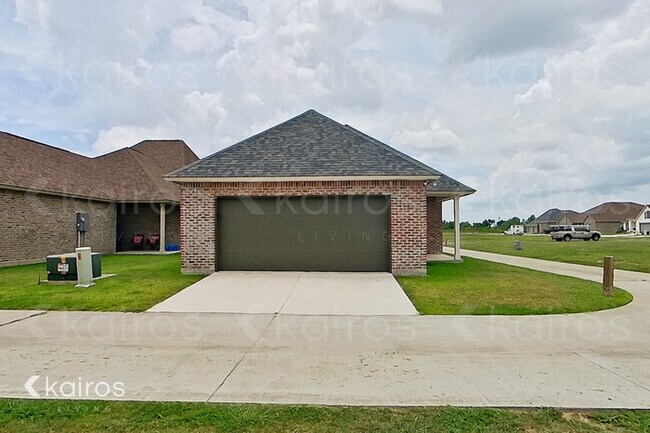 Building Photo - 3008 Forestwood Dr