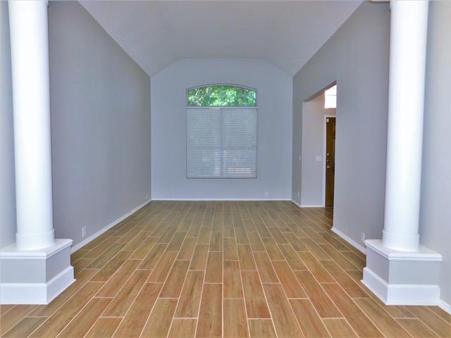 Building Photo - 1808 Ingleside Dr