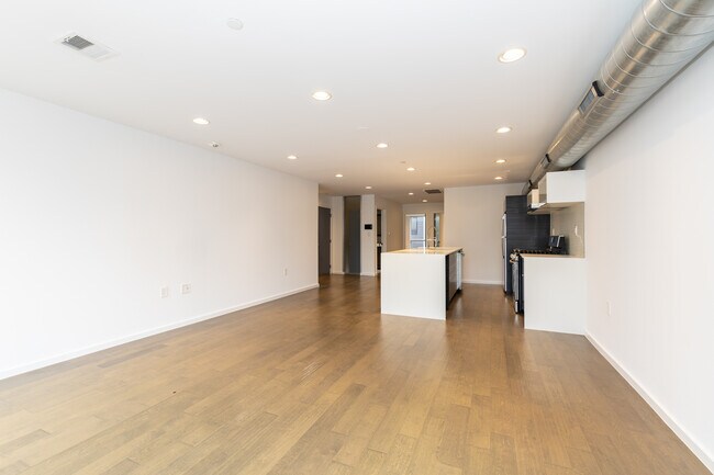 Building Photo - 1422 N 7th St