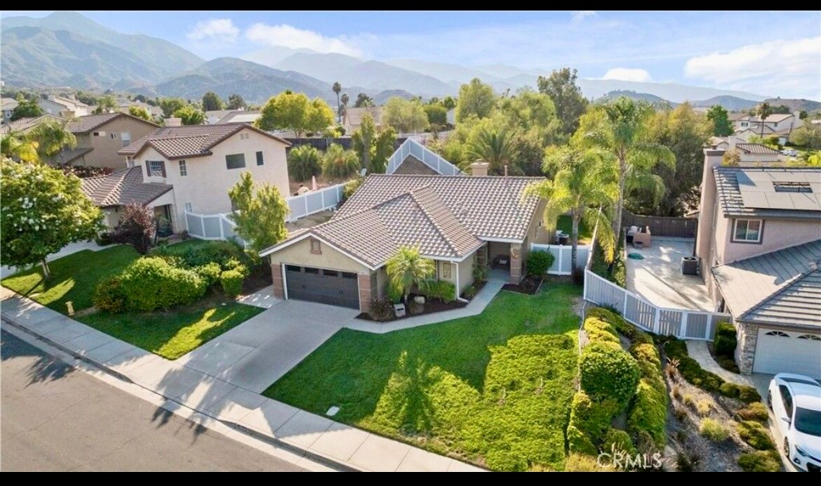 Building Photo - 27351 Eagles Nest Dr