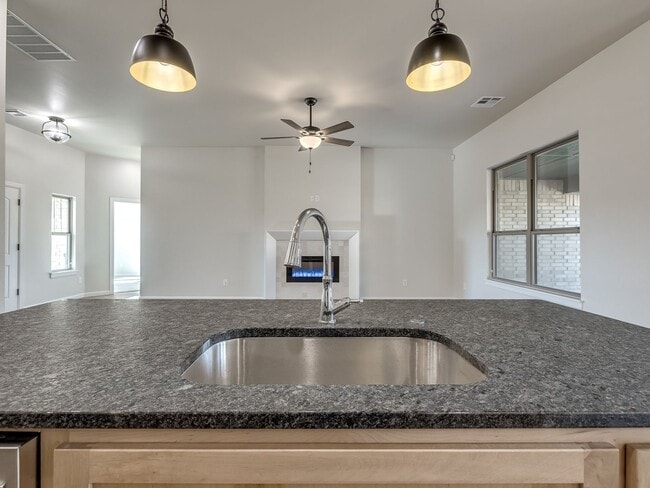 Building Photo - New Home in Azalea Farms!