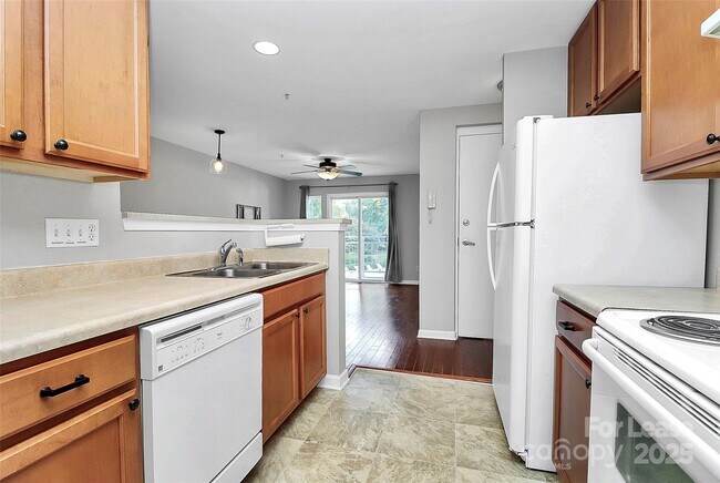 Building Photo - 3953 Picasso Court